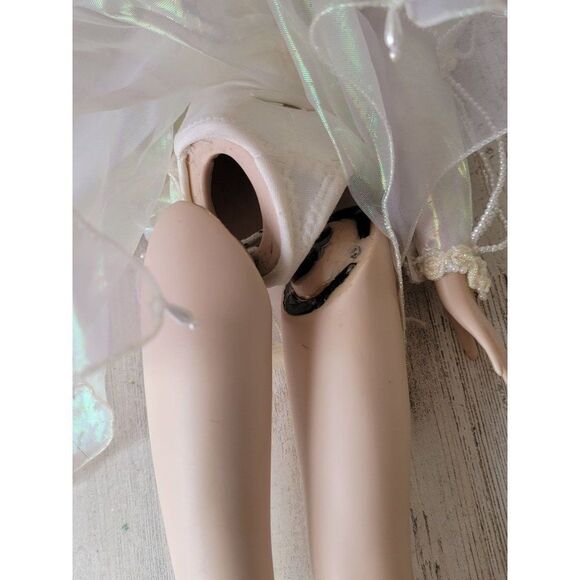 Franklin heirloom Peggy Fleming AS IS ice skater porcelain doll collectible - Picture 12 of 15